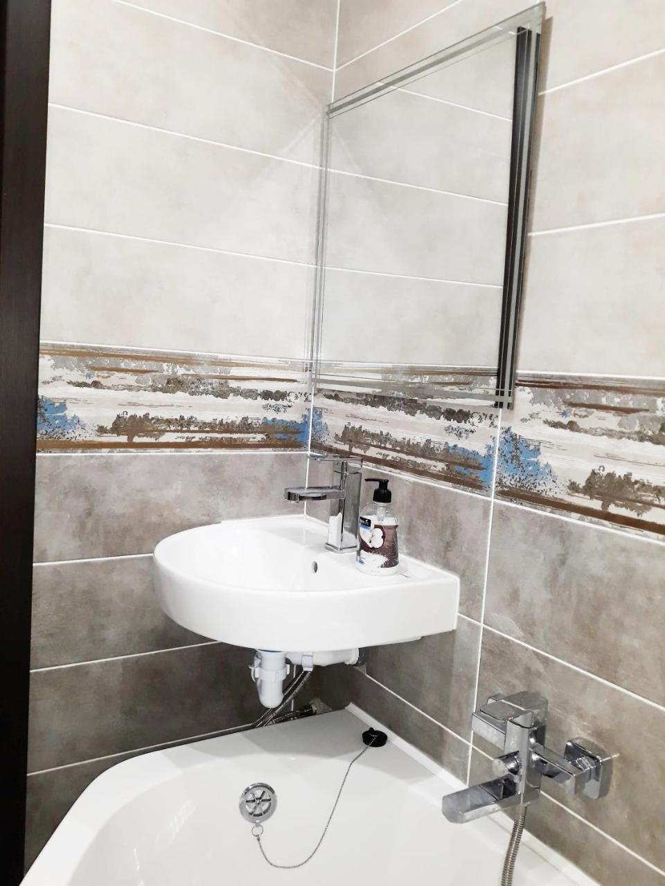 Apartment - Matusevycha Street 2-11 كريفوي روغ المظهر الخارجي الصورة